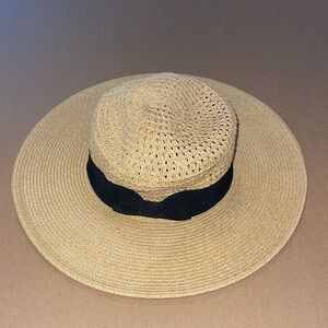 🍀5/$25🍀 Nine‎ West Summer Floppy Hat